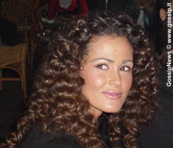 Tra privé, buttafuori e un'ondata di Vip, inaugura a Roma il Crash