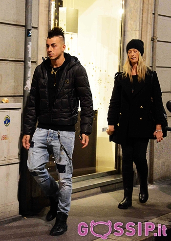 Stephan El Shaarawy in centro a Milano con una bionda: le ...