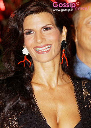 La prima di 'Torte in Faccia' Foto e Gossip by Gossip News