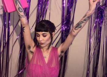 Giorgia Soleri, fidanzata di Damiano dei Maneskin: ''Ho i peli anche sulle gambe''. E li fa vedere