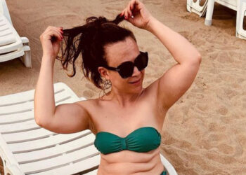 Prova costume 2022, Valeria Graci mostra la sua normalità in bikini: foto