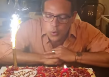 Gabriel Garko festeggia 50 anni con amici