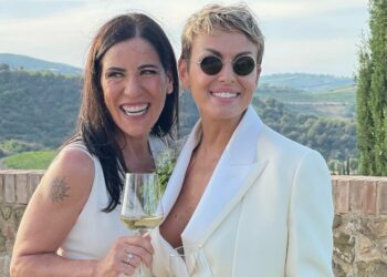 Francesca Pascale ha sposato Paola Turci: ''Il giorno più bello della mia vita''￼