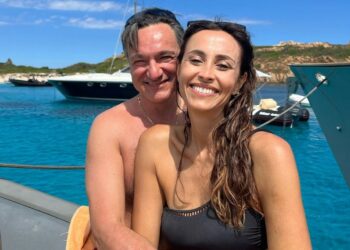 Fabio Caressa sulla moglie Bendetta Parodi: ''Ci siamo conosciuti alla mensa, era matta quanto…''