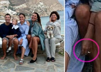 Alena Seredova sfoggia l’anello di fidanzamento: al dito spunta un gioiello enorme