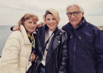 Gravissimo lutto per Emma Marrone: è morto a 66 anni il papà Rosario