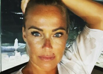 Sonia Bruganelli non vivrà più con il marito Paolo Bonolis: ''Mi trasferisco in un'altra casa da sola''