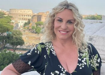 Antonella Clerici: ''A Vittorio piaccio 'burrosa', anche quando mi lamento di qualche chiletto di troppo''