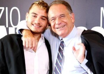 Alessandro Cecchi Paone a Roma con il fidanzato Simone Antolini