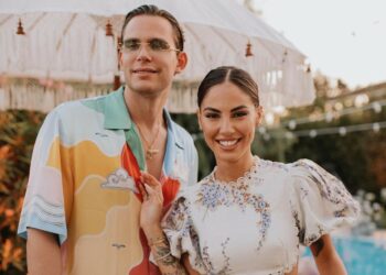 Giulia De Lellis e Carlo Beretta, estate d'amore