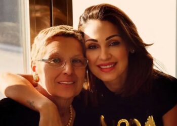 Lutto per Anna Tatangelo, è morta la mamma Palmira a 67 anni