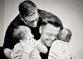Tiziano Ferro non farà il passaporto italiano ai due figli adottati, Margherita e Andres: ecco perché