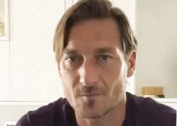 Fermi tutti! Totti rompe il silenzio: ''Non ho tradito io per primo, Ilary invece…''