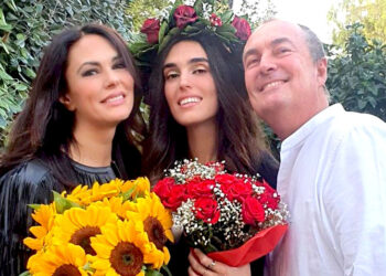 La figlia della Cucinotta laureata: festa in famiglia
