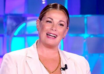 Vanessa Incontrada dopo l'addio al padre di suo figlio confessa: ''Vorrei un altro bambino''