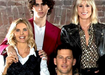 Federica Pellegrini col marito e Martina Colombari col figlio nella nuova edizione di Pechino Express