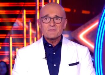 GF Vip, anche Pamela Prati positiva al Covid, Signorini rischia grosso: ecco perché