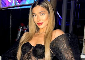 Soleil Sorge ha superato il complesso del seno piccolo e non rifarà il seno: ''C'entra anche la malattia di mia madre''