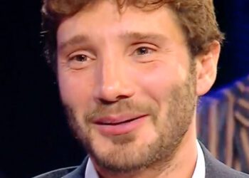 Stefano De Martino parla di Belen e di sua figlia in tv: ''Siamo una famiglia allargata''