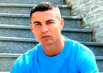 Cristiano Ronaldo rivela dove tiene le ceneri del figlio morto: ''Ci parlo tutti i giorni''