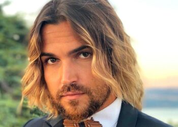 Valerio Scanu dopo la proposta di nozze al compagno: ''Ecco perché non avevo mai fatto coming out''