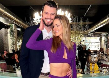 Thais Wiggers, ex velina ed ex compagna di Teo Mammucari da cui ha avuto una figlia, presenta il nuovo fidanzato: ecco chi è