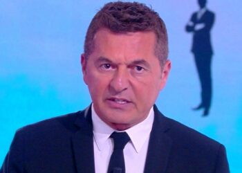 Teo Mammucari ha una nuova giovane fidanzata con 28 anni meno di lui: ''Non l’avrei voluta così giovane, ma…''