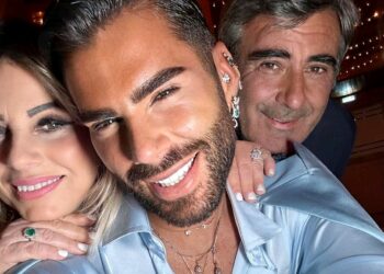 Federico Fashion Style pubblica una rara foto coi genitori, frecciata all’ex? ''Sorrido con persone che non mi tradiranno mai''