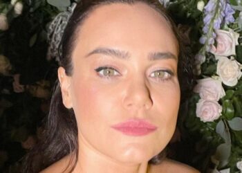 ''Faccio la mummia in tv pagata dai contribuenti? Concordo, ma non è colpa mia'': lo sfogo di Romina Carrisi contro gli autori di 'Oggi è un altro giorno'