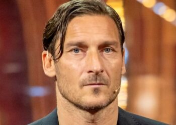 Ilary Blasi terrà la mega villa a Roma, Totti continuerà a pagare il mutuo: ecco l'incredibile cifra della rata mensile