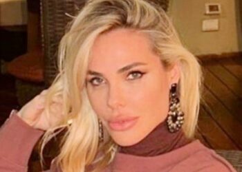 Ilary Blasi, prima intervista dopo l'addio a Totti: ''Per me c'è un prima e un dopo, sono in un periodo di transizione''