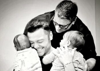 'E' pura cattiveria, stanno menomando i bambini': Tiziano Ferro parla dei suoi figli e del governo Meloni