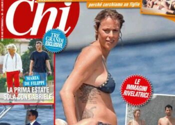 Federica Pellegrini incinta? Il suo pancino sulla nuova copertina di 'Chi': foto