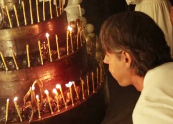 Filippo Inzaghi festeggia 50 anni con un party tutto in white