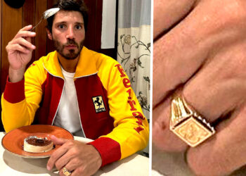 Via la fede matrimoniale, Stefano De Martino infila all'anulare sinistro un altro anello dal grande valore affettivo: lo rivela lui stesso