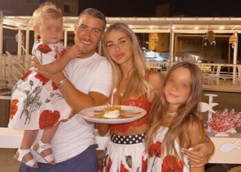 Sabrina Ghio festeggia 38 anni a Formentera