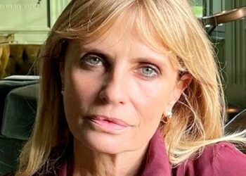 ''Ebbi una crisi di rigetto'': depressione e medicine, la rivelazione di Isabella Ferrari