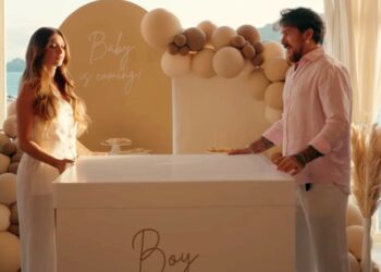 Arianna Cirrincione e Andrea Cerioli svelano se avranno un maschietto o una femminuccia: le immagini 