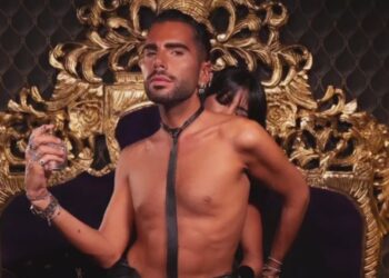 ''E' un'essenza di orgasmo'': Federico Fashion Style lancia il suo profumo SQVIRT tra le polemiche