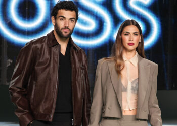 Melissa Satta e il fidanzato tennista Matteo Berrettini mano nella mano alle sfilate di Milano: foto