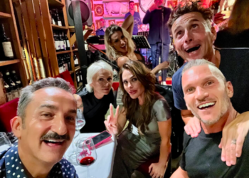 Party pieno di vip a Milano per i 60 anni del regista tv Roberto Cenci