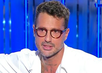 ''Belen era incinta, si è messa a piangere e ci siamo abbracciati'': Fabrizio Corona rivela un retroscena sull'ex compagna