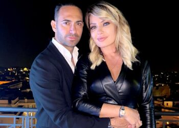 Un trasloco e ''due anime pure che si amano immediatamente'': Manila Nazzaro e Stefano Oradei, com'è nato il loro amore