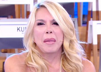 ''Si chiama Giuseppe'': Anna Pettinelli annuncia in tv di avere un nuovo compagno ma manda una frecciatina all’ex