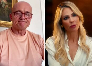 ''I panni sporchi si lavino in famiglia'': Signorini critica Ilary Blasi per il documentario Netflix e parla di soldi