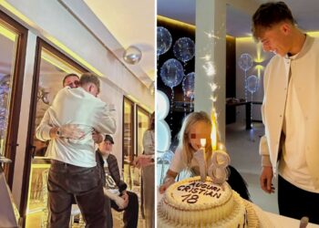 Seconda festa per i 18 anni di Cristian Totti: stavolta c'è papà Francesco, assente mamma Ilary. Foto