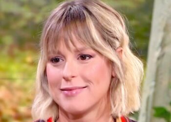 Federica Pellegrini al nono mese di gravidanza torna in tv per Antonella Clerici: ''Importante mia figlia sia sportiva''