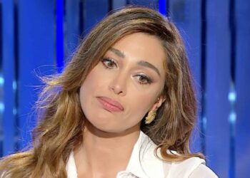 ''Stefano mi ha tradita con una decina di donne'': Belen Rodriguez lascia il pubblico attonito in diretta tv e parla della sua malattia