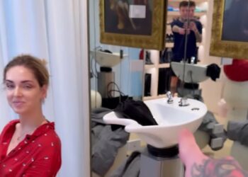 La nuova cabina armadio di Chiara Ferragni è talmente grande che Fedez non riesce a trovare la moglie 