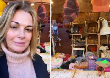 Vanessa Incontrada mostra la sua bancarella ai mercatini natalizi di Montepulciano